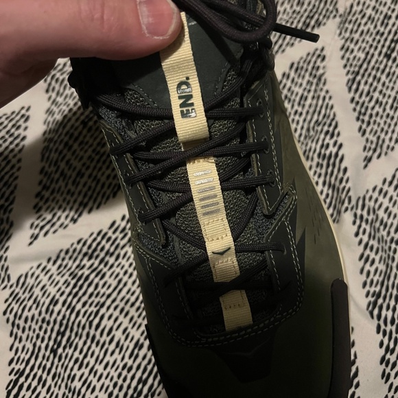 Hoka The End collab limited edition - Picture 3 of 7